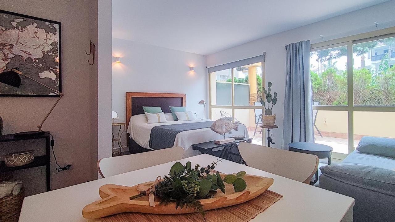 Oleholidays 402 Romana Playa Junto Al Mar Marbella Buitenkant foto