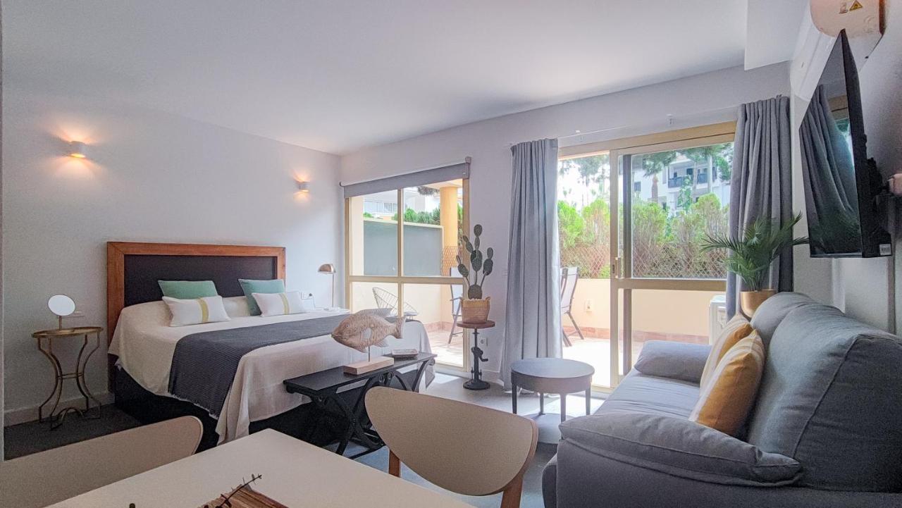 Oleholidays 402 Romana Playa Junto Al Mar Marbella Buitenkant foto